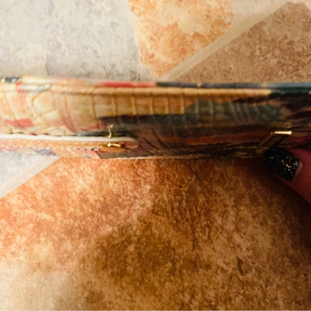 Brahmin Croc Embossed Leather Superbloom Credit Card Holder! - Picture 8 of 16